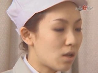 Bewitching japonesa enfermeras dando bjs a cachondo pacientes
