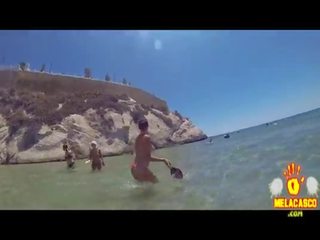 Pamela sánchez y amelia amia no la playa de benidorm