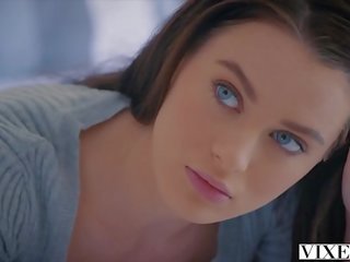 Vixen lana rhoades mempunyai dewasa video dengan beliau bos