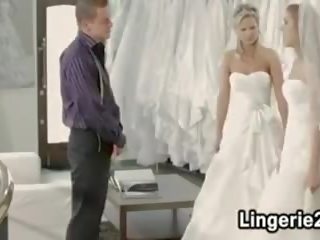 Νύφη inthreesome στο φόρεμα κατάστημα, ελεύθερα βρόμικο βίντεο f4