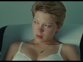 Lea seydoux - 超 中央: 完美 体 的阴户 xxx 视频