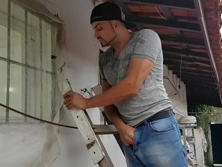 Espiando minha vizinha tomar banho &excl;&excl;&excl; ela saya pegou &excl;&excl;&excl; gostou e saya chamou para entrar &lpar; paty bumbum - juninho gogoboy - el toro de oro &rpar;